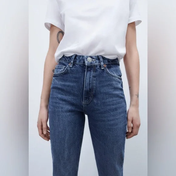ZARA JEANS size 6 US (new condition, tags included). High rise - Ankle lenght - Picture 4 of 9